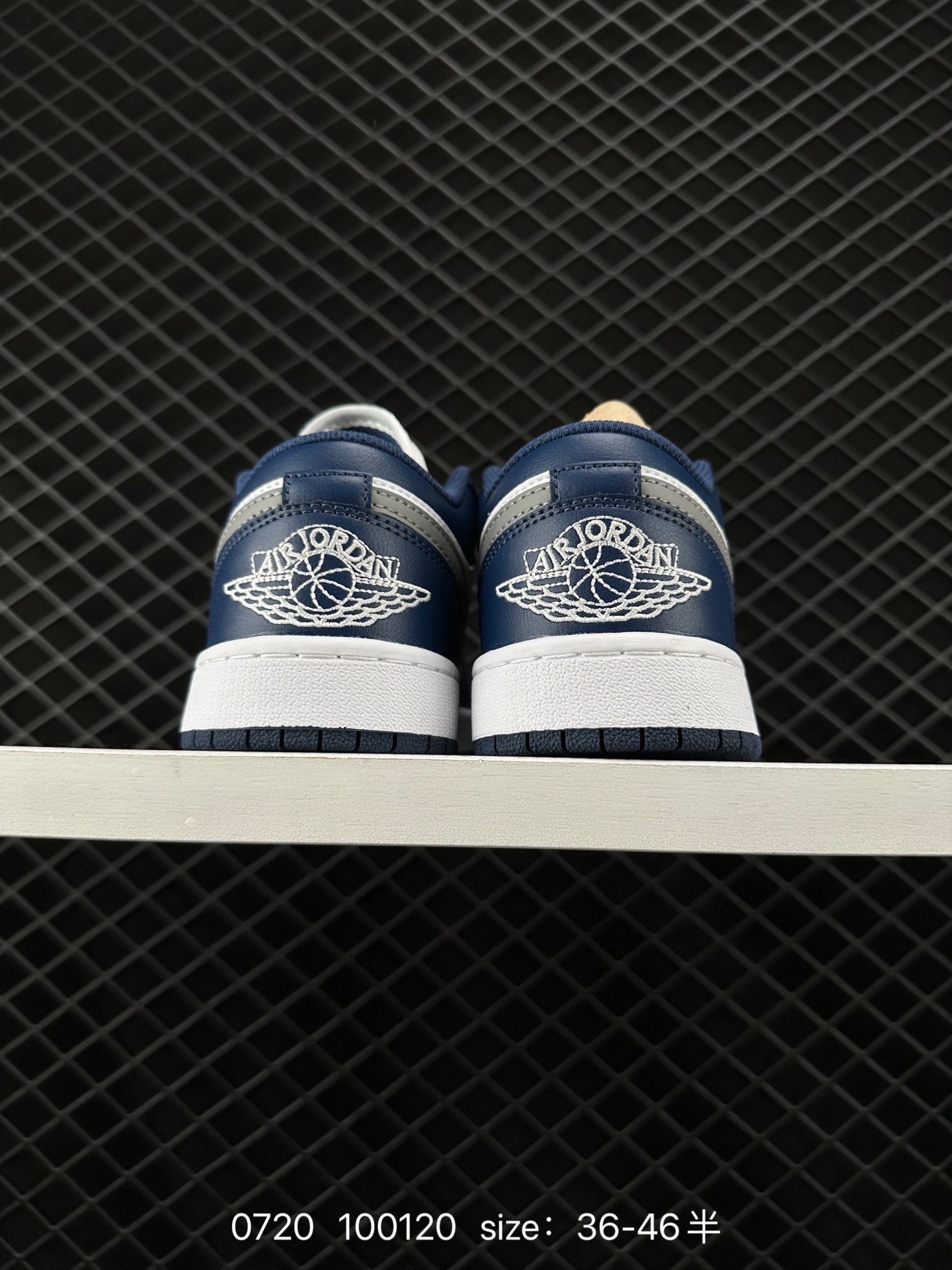 Air Jordan 1 Low AJ1